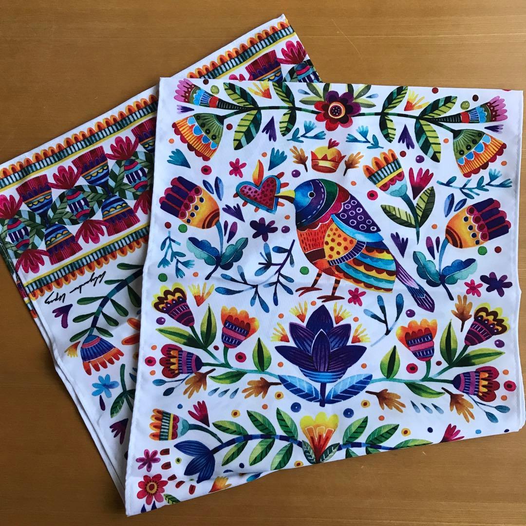 テーブル　クロス　メキシコ　プリント　鳥　動物　植物　カラフル　鮮やか