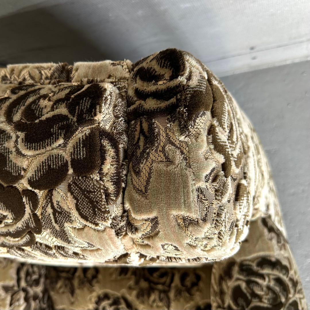 ✦喫茶店レトロ✦花柄モケット ソファ 木製アーム 昭和ヴィンテージ 金華山