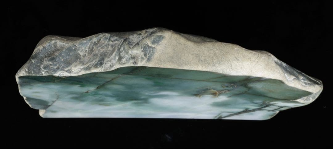 【希少・国産翡翠】糸魚川翡翠 本翡翠 ヒスイ 原石 大型8.8kg 天然石 水石