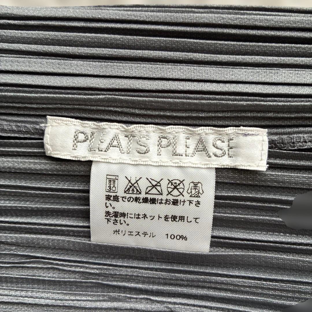 PLEATS PLEASEイッセイミヤケ　変形ブラウス　グレー　サイズ3