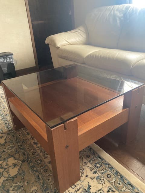 モダン コーヒーテーブル 最終値下げしました。