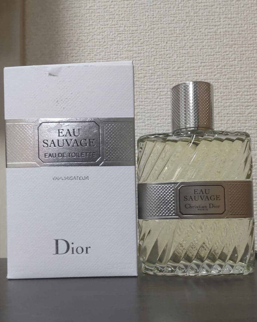 Dior Eau Sauvage オードトワレ 100ml　香水