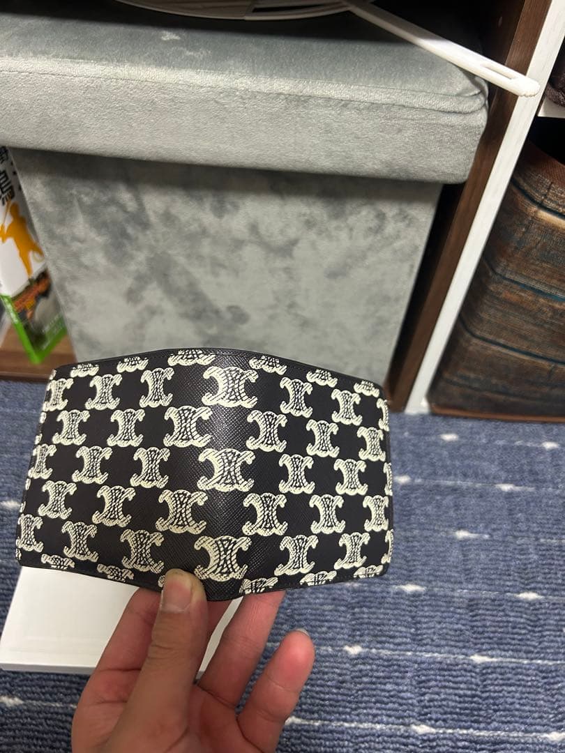 CELINE 二つ折り財布 ブラック/ホワイト