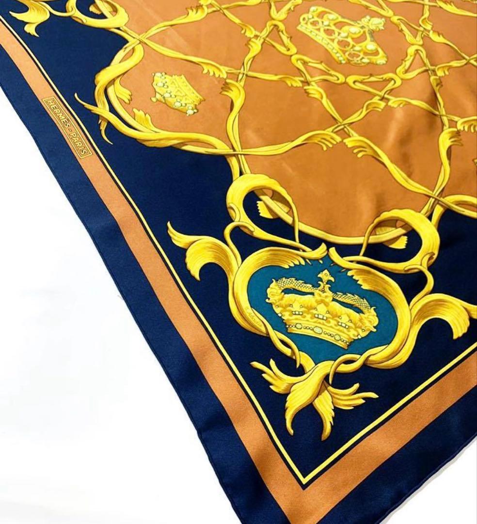 美品 Hermès シルク スカーフ Couronnes エルメス カレ 90