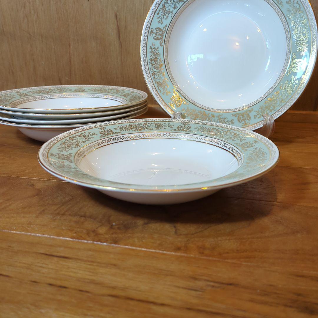 美品◆ ウエッジウッド コロンビア セージグリーン 深皿サラダ皿