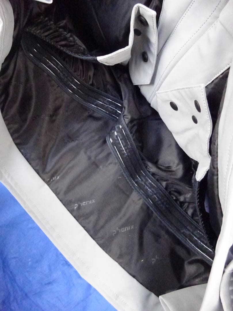★未使用★フェニックス レディースXLサイズ スキージャケット ダウン グレー
