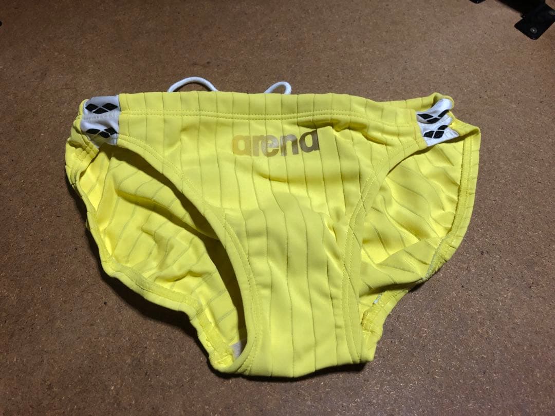 arena rimic double mat-fイエロー 競泳水着 SS