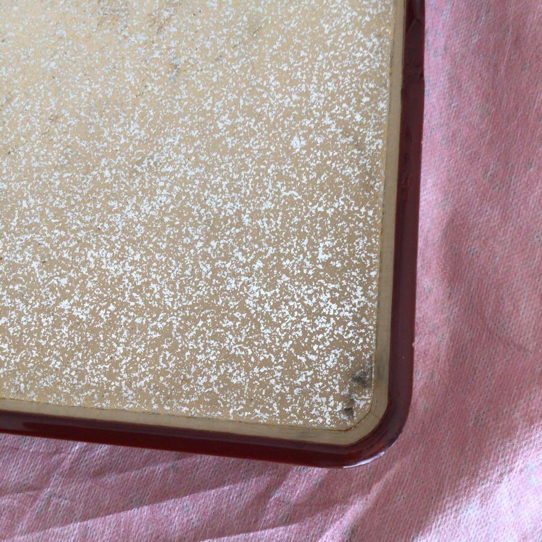 70 年程前の文箱　漆塗り螺鈿模様