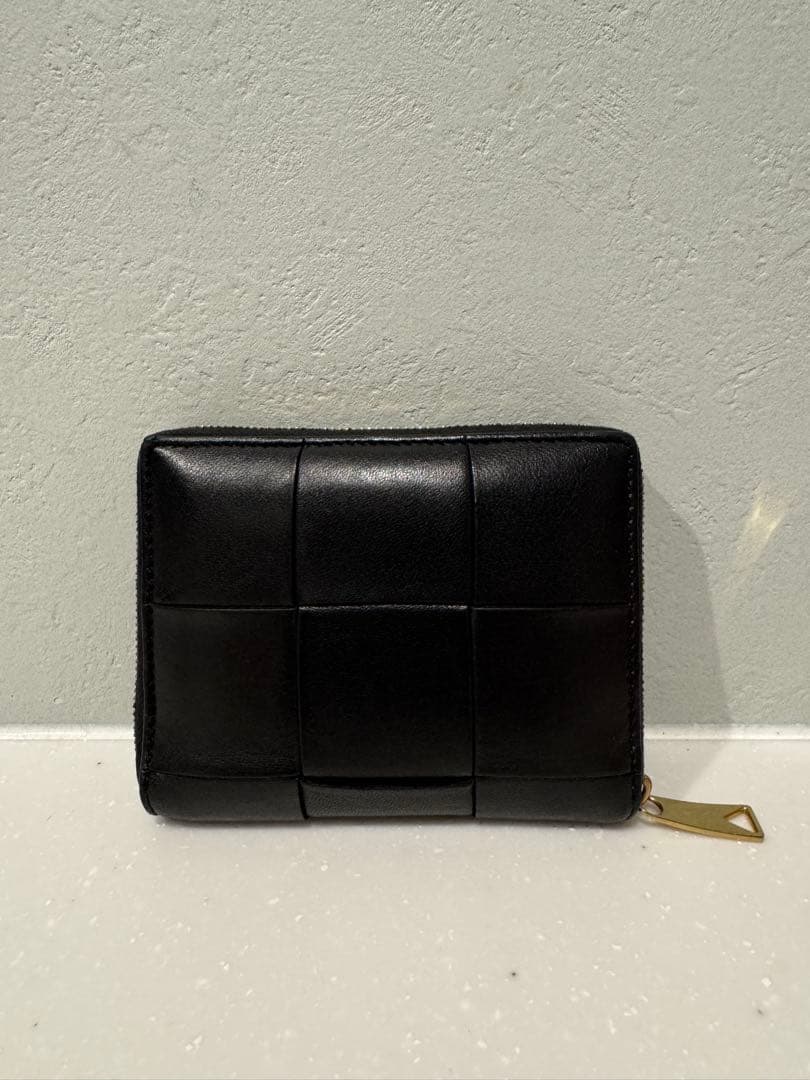 ボッテガ・ヴェネタ BOTTEGA VENETA ラウンドファスナー二つ折り財布