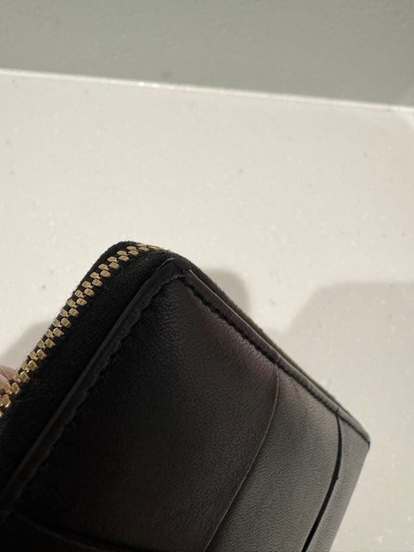 ボッテガ・ヴェネタ BOTTEGA VENETA ラウンドファスナー二つ折り財布