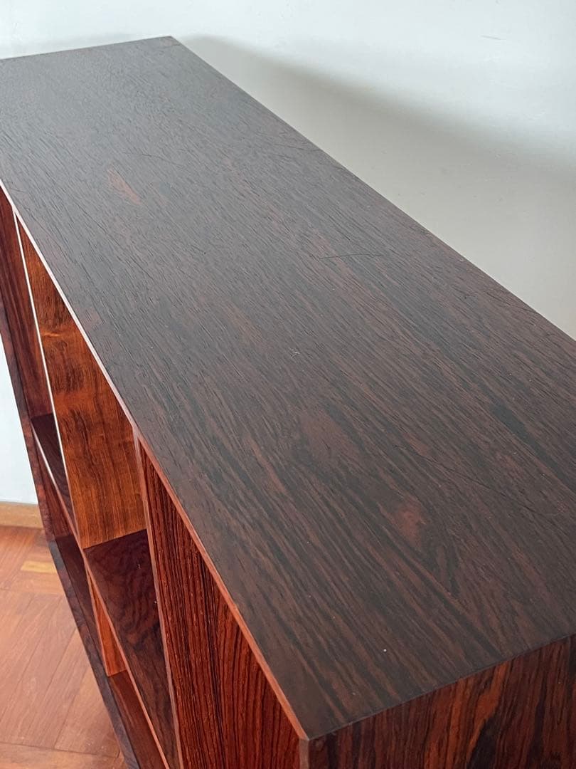 北欧 デンマーク ヴィンテージ ローズウッド ブックシェルフ