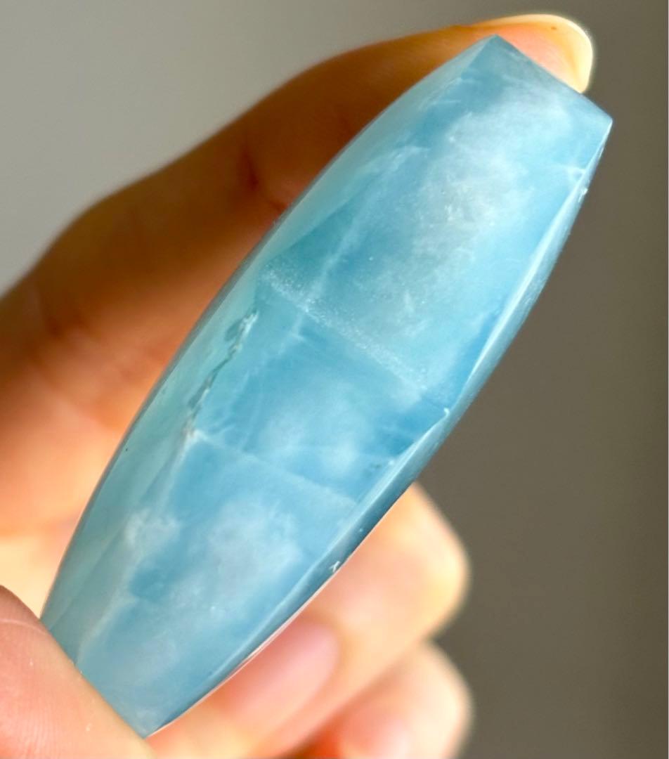 高品質　アクアマリン　ハート　パーム　握り石