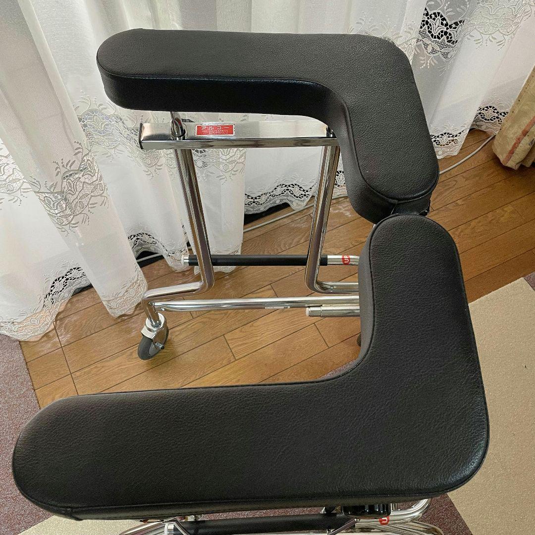 ♿ (医療介護の現場で活躍)リハビリ 高さ調節 折りたたみ 室内用 歩行器