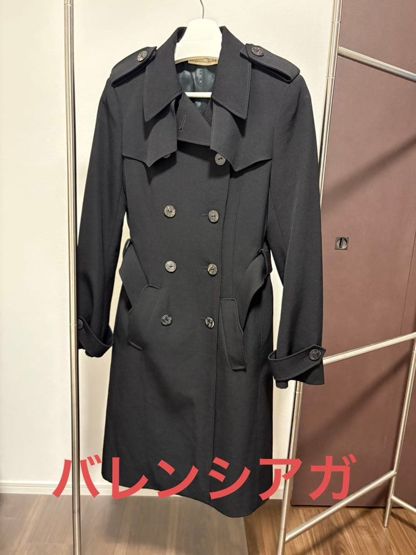 バレンシアガ 黒トレンチコート38