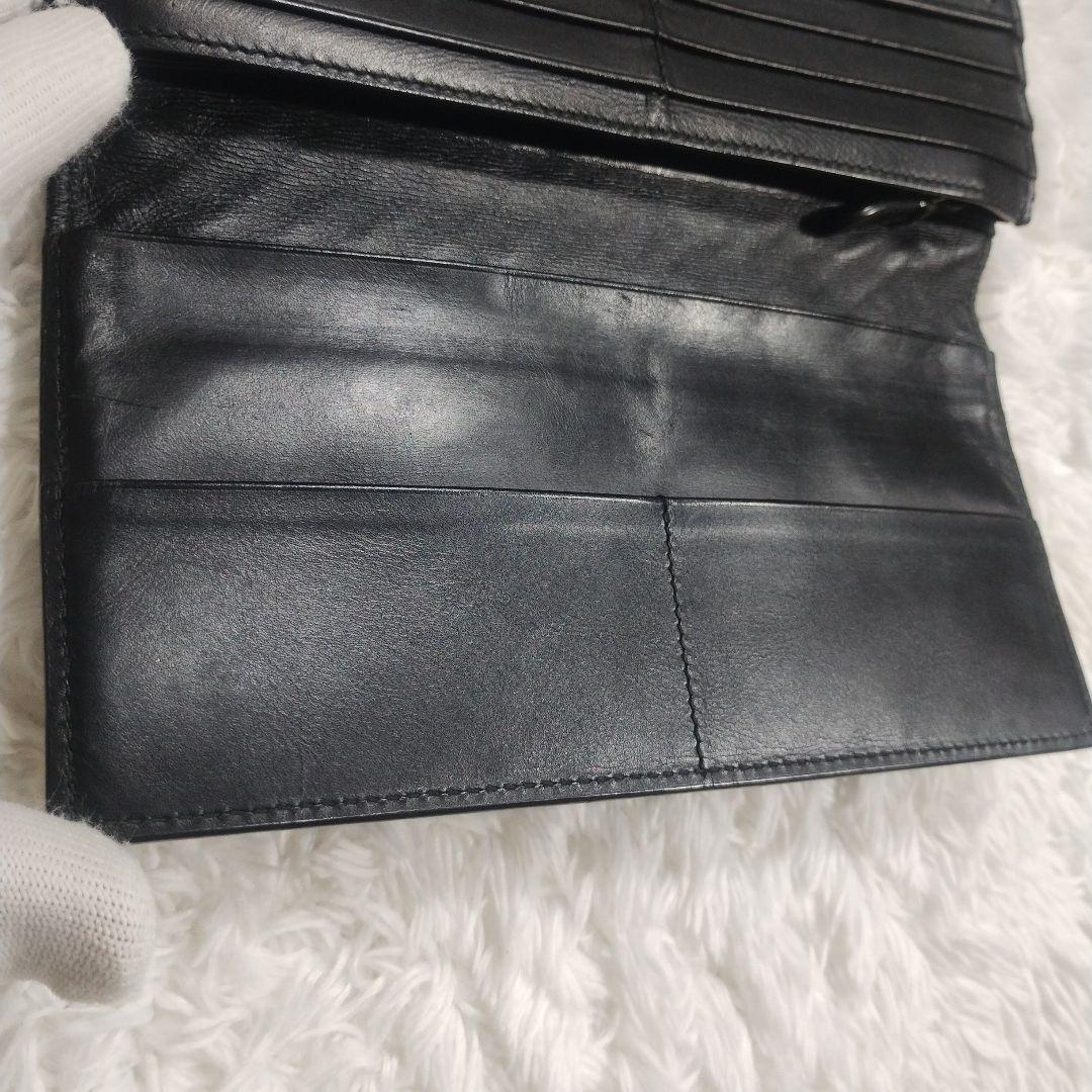 美品　ボッテガヴェネタ　長財布　イントレチャート　二つ折り　ケース付き　黒