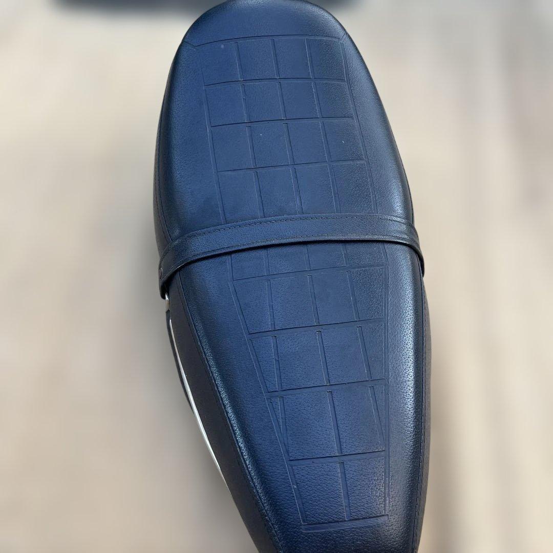 ホンダ　リトルカブ　シート