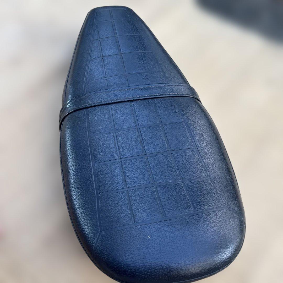 ホンダ　リトルカブ　シート