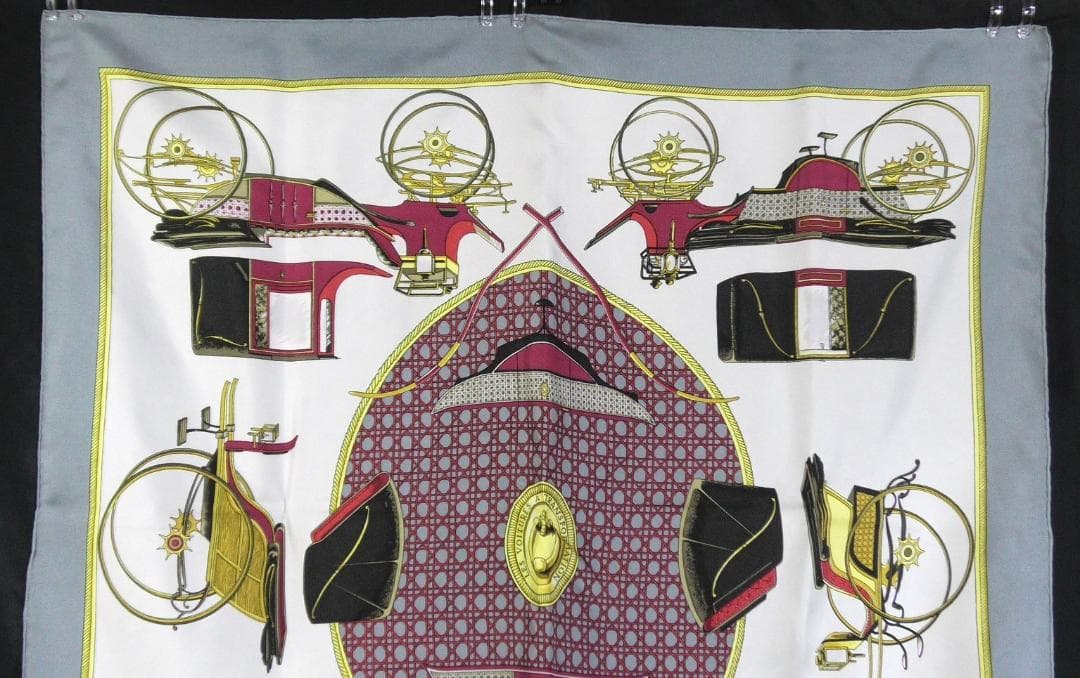 HERMES エルメス　大判スカーフ　カレ90　 D466