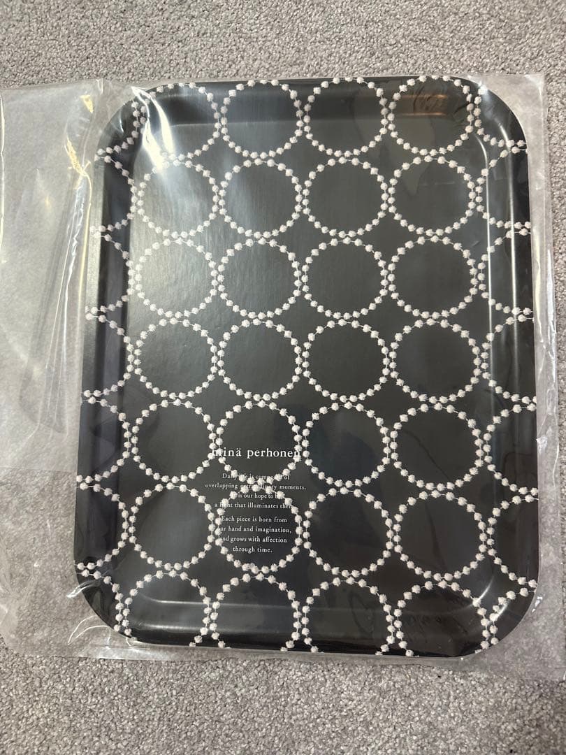 ミナペルホネン タンバリントレイ