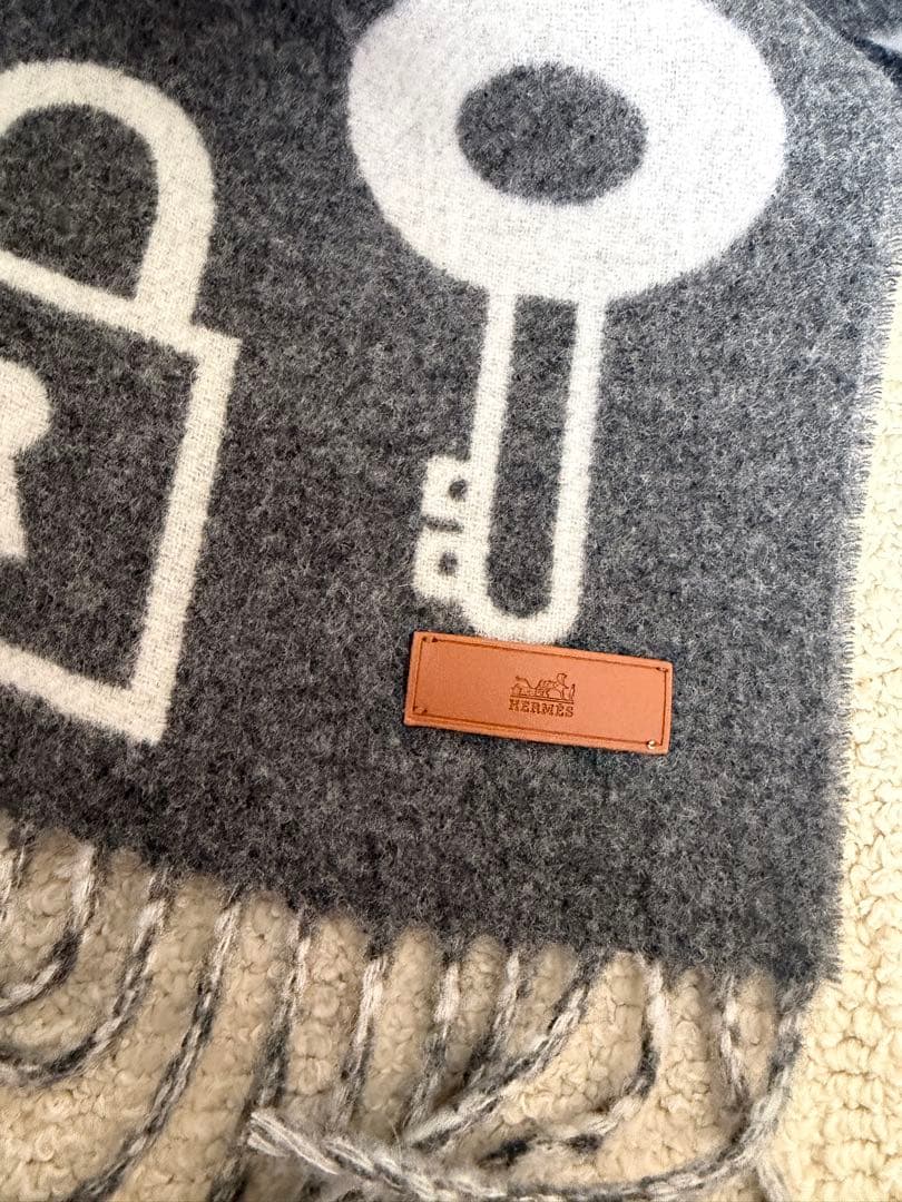 2025年度のエルメスの新作マフラー