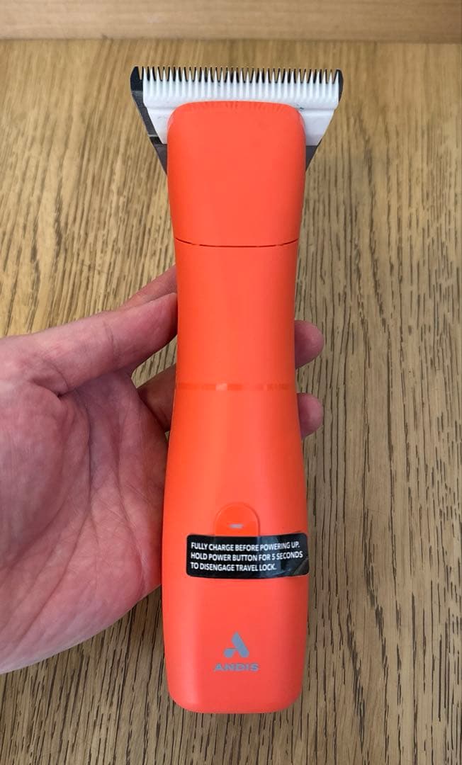 Andis Professional eMerge Clipper海外モデル