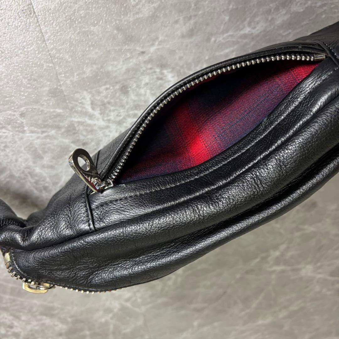 レザー　キルティング　ボディバッグ　ウエストポーチ　バイカー　ショルダー