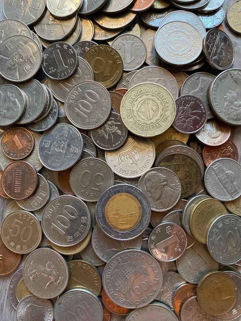 M0123【外国硬貨】約5kg 古銭　硬貨　　メダル　まとめ売り