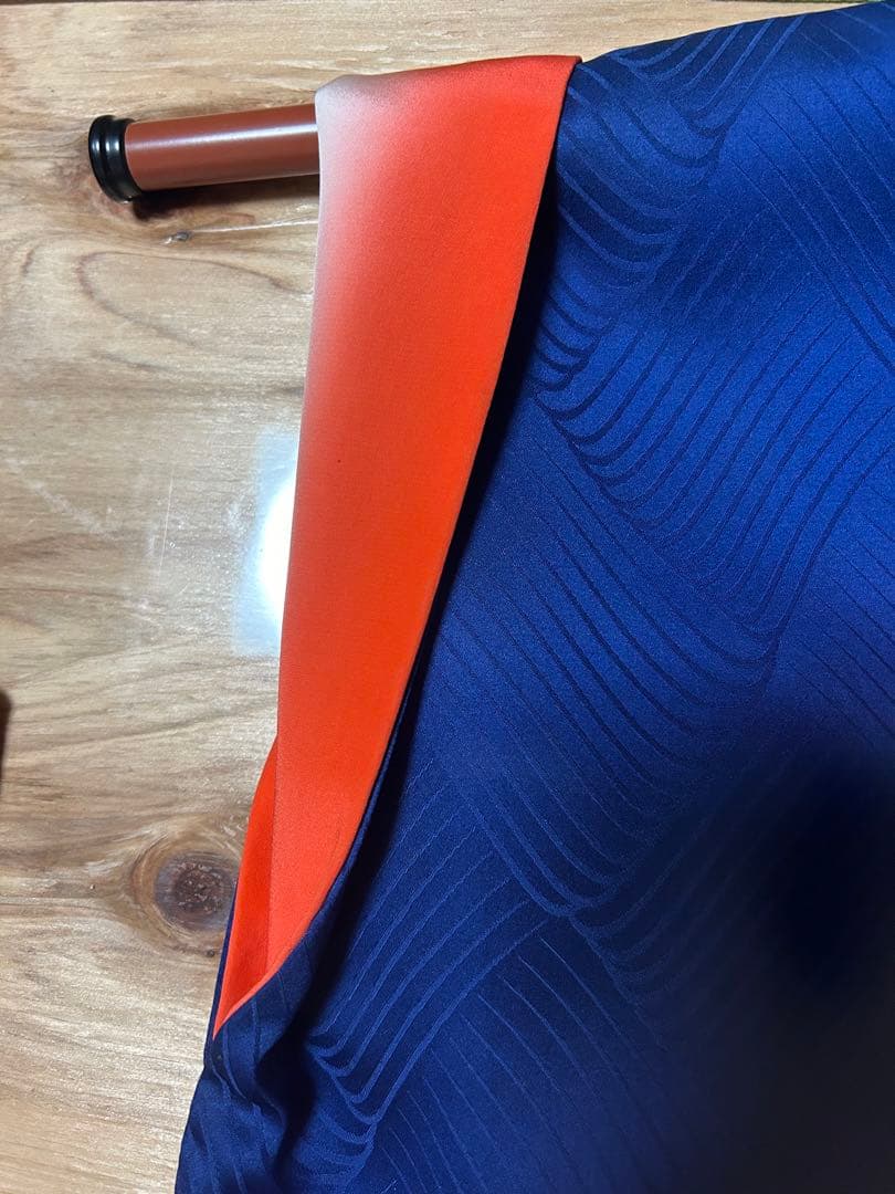 正絹 豪華 濃青色 金糸振り袖 未使用に近い