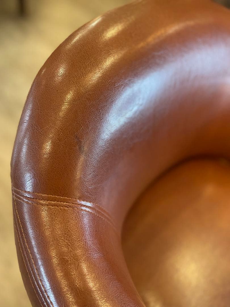 ② スタイリングチェア　セット椅子　美容椅子　サロン椅子　座椅子　　⚠️ジャンク品