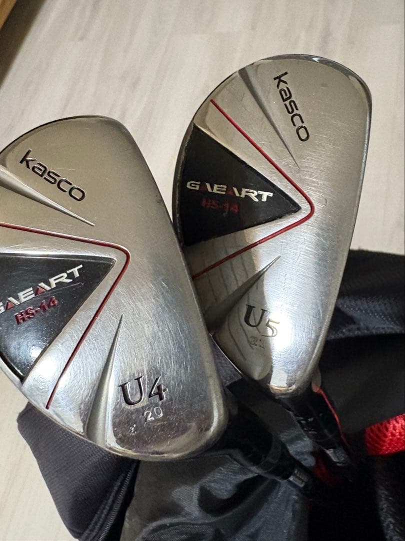 テーラーメイドスタンド付キャディバッグ　キャスコU4.U5セット　メンズ　ゴルフ