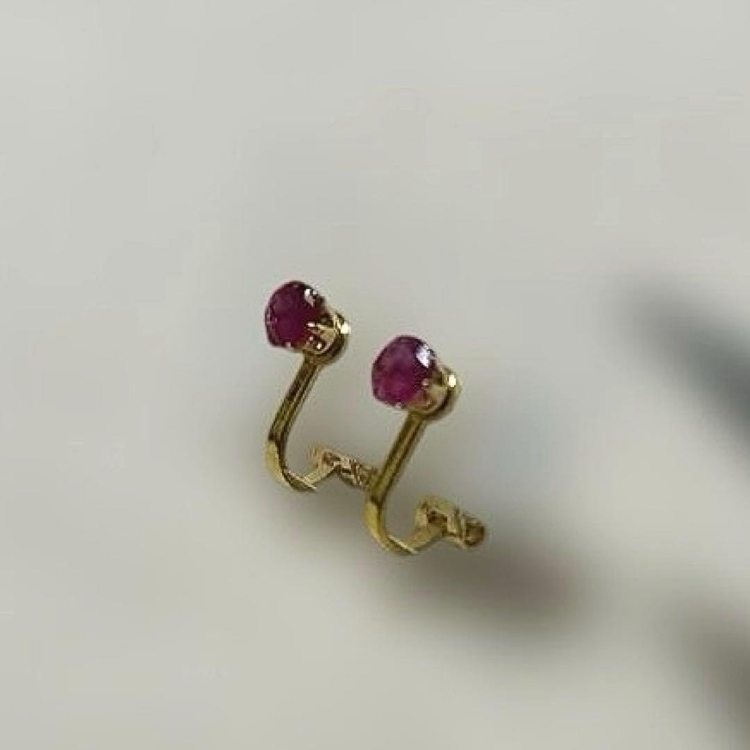 【現品限り】宝石質天然石ルビーサージカルステンレス立て爪台座クリップイヤリング