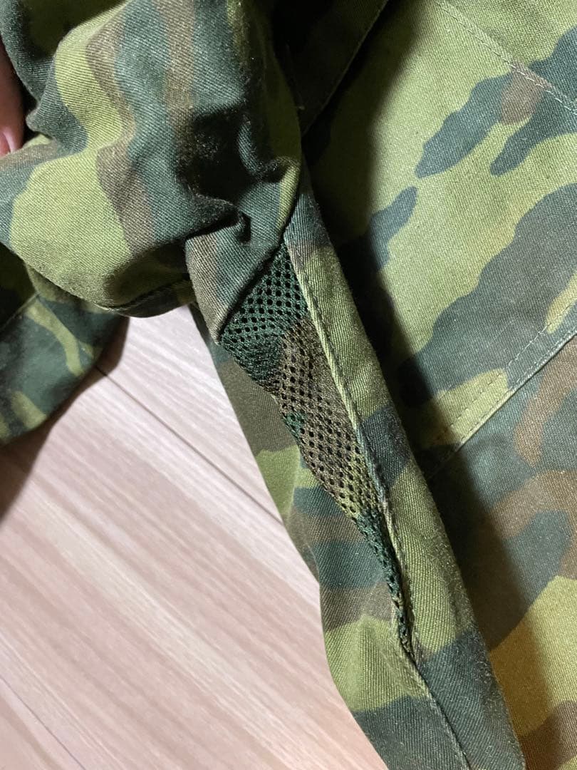 ロシア軍 放出品 VSR-98 フローラ迷彩服（46-3）セット