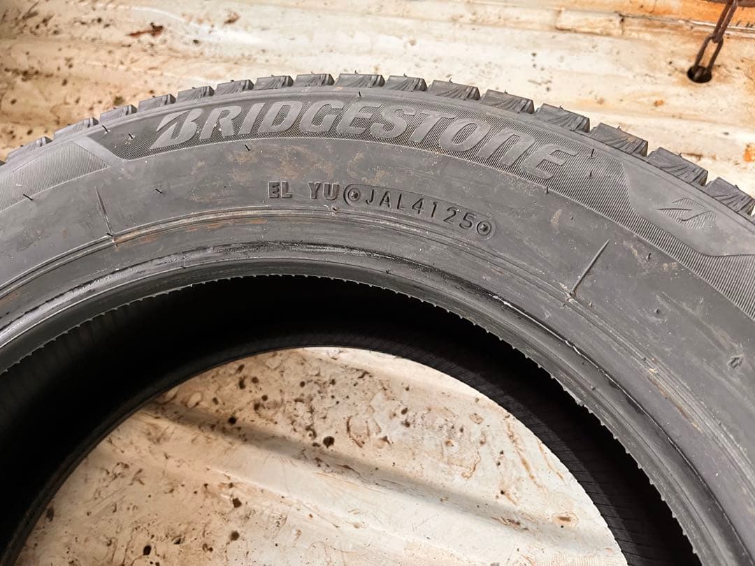 3日間限定価格！175/65R15 25年スタッドレス