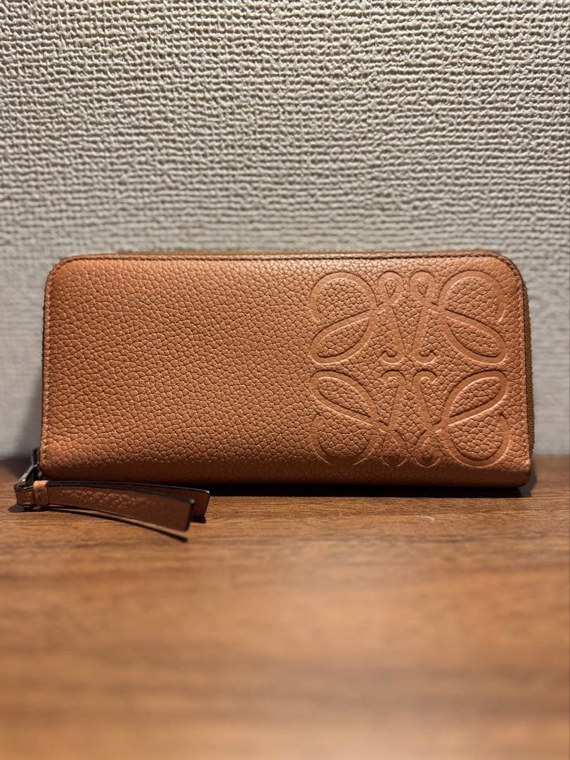LOEWE ブランド オープン ウォレット グレインカーフ