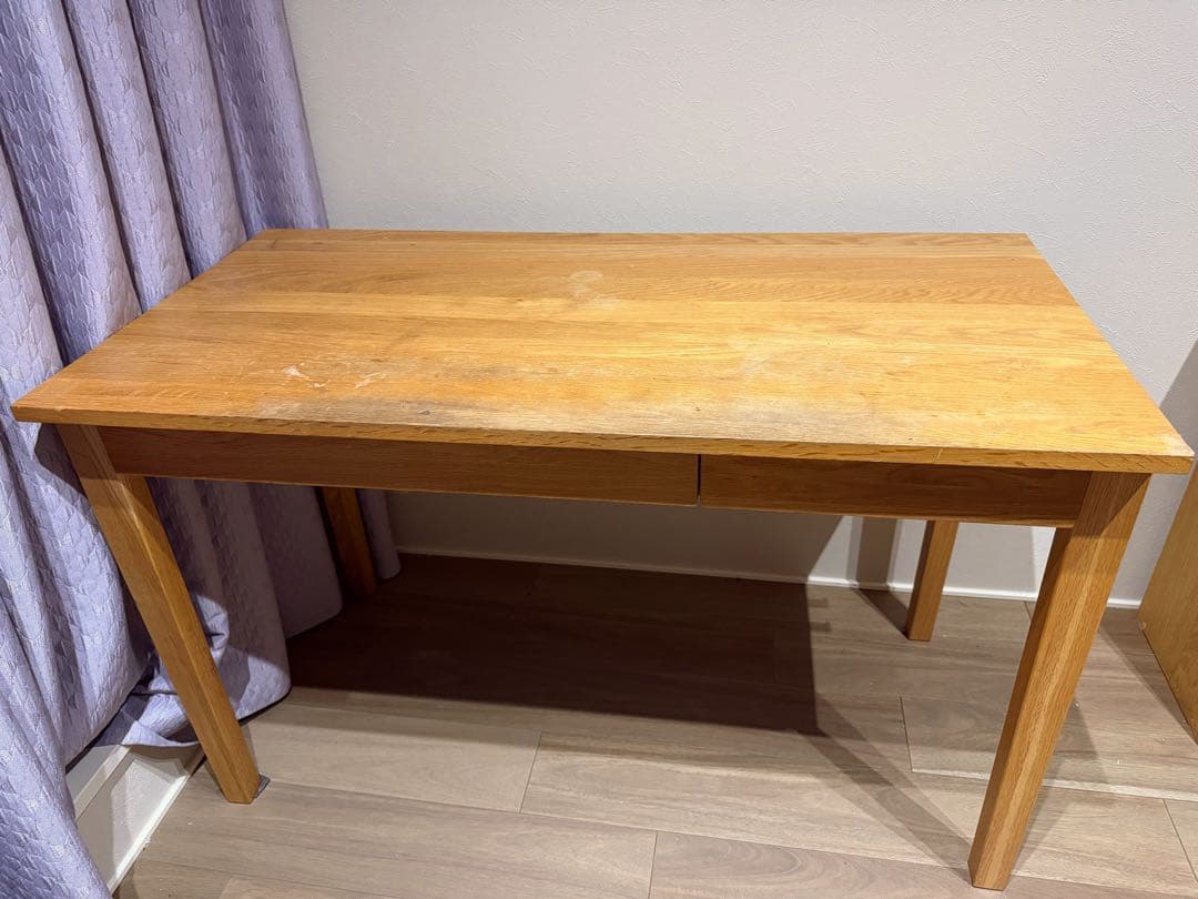 【メ印　あなたの暮らしに寄り添いたい】【無印】木製デスク①