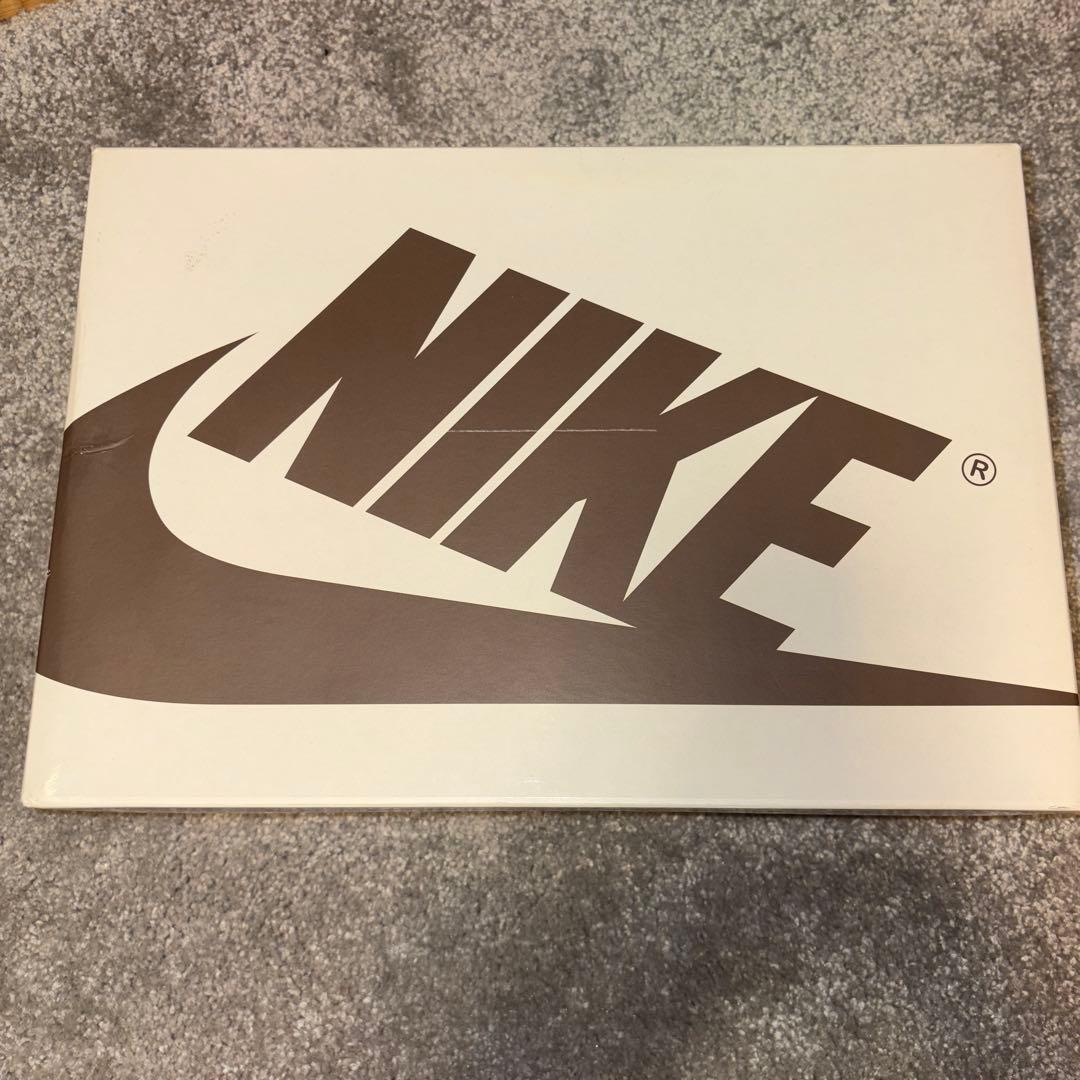 Travis Scott × Nike Air Jordan 28cm