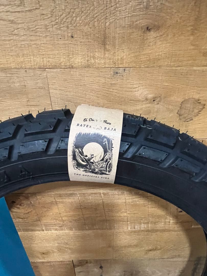 BatesBaja オフロードタイヤ100/90-19 DUNLOPチューブ付