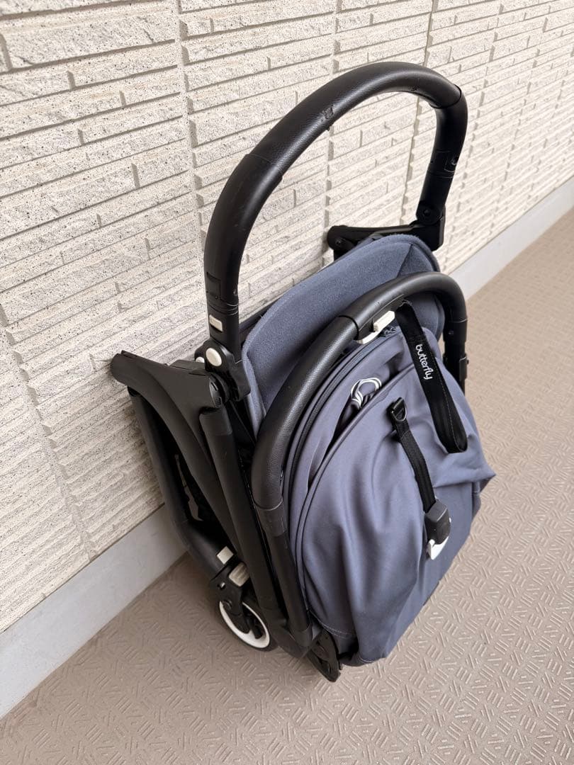 【値下げ！】バガブー　butterfly ベビーカー ネイビー【付属品あり】