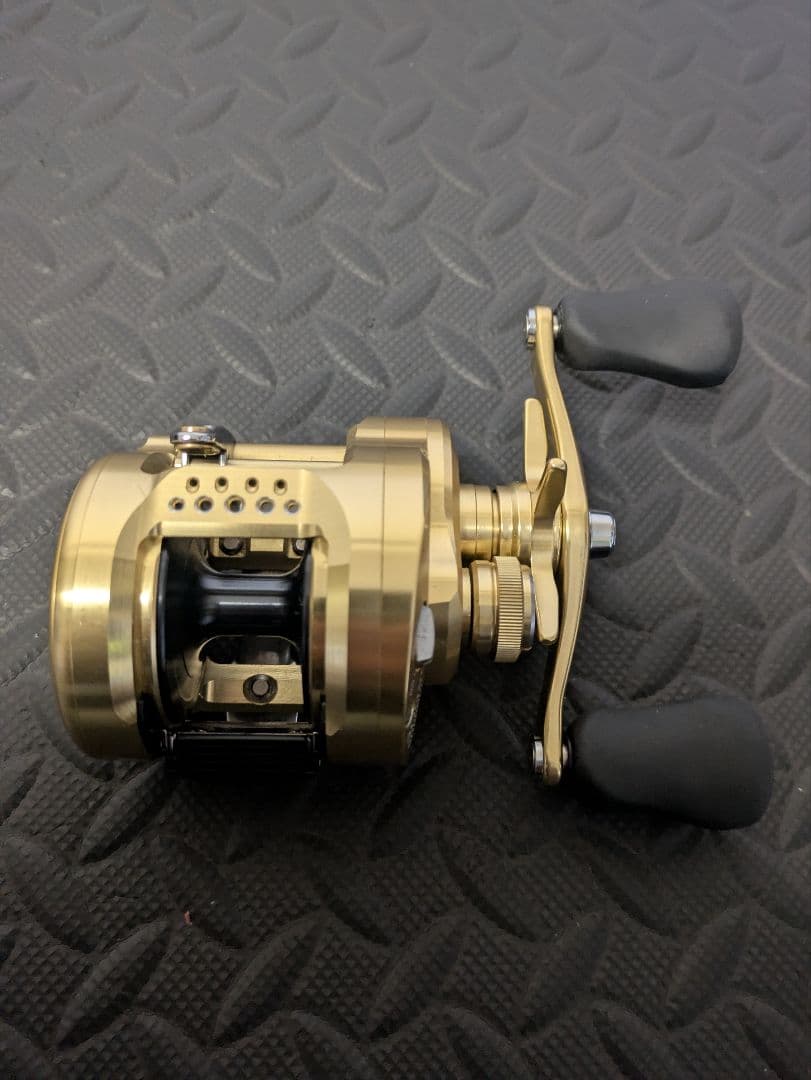 リール SHIMANO CALCUTTA CONQUEST MD 300XG