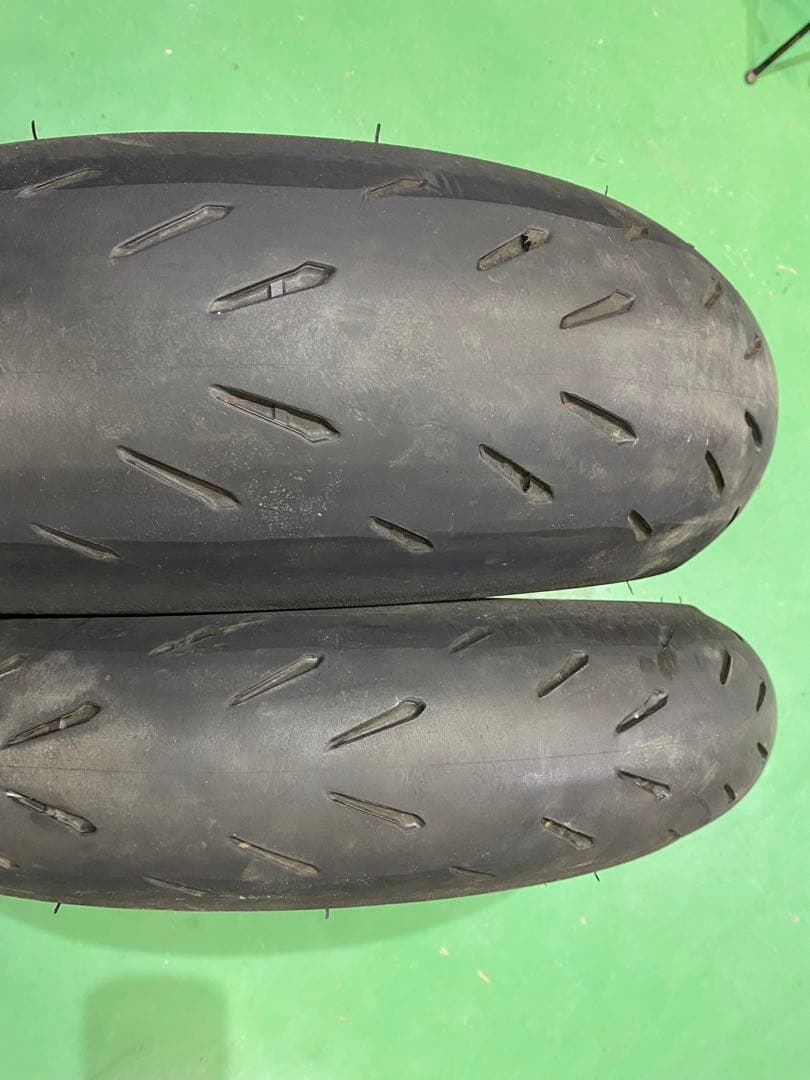 ミシュラン パワーGP 120/70ZR17 , 185/55ZR17