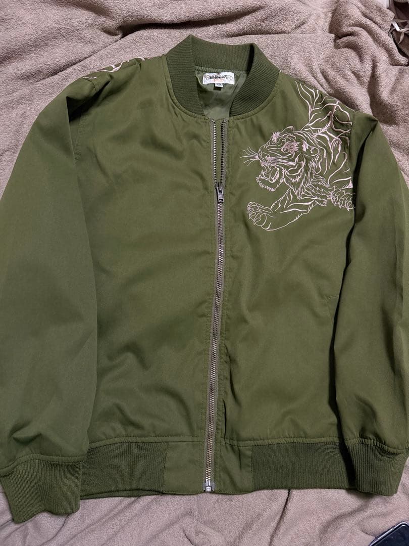 未使用近 絡繰魂 虎 日本限定 スカジャン MA-1 unisex kaki