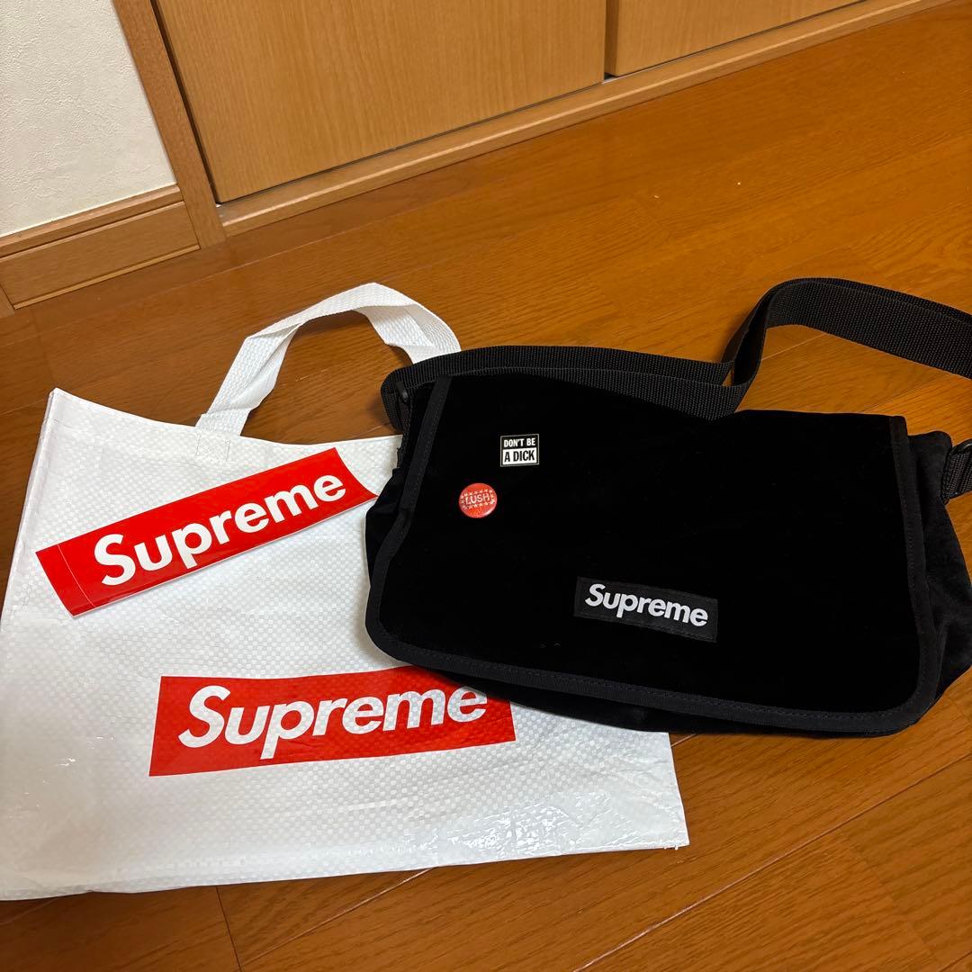 Supreme Velvet Small Messenger Bag 付属付き