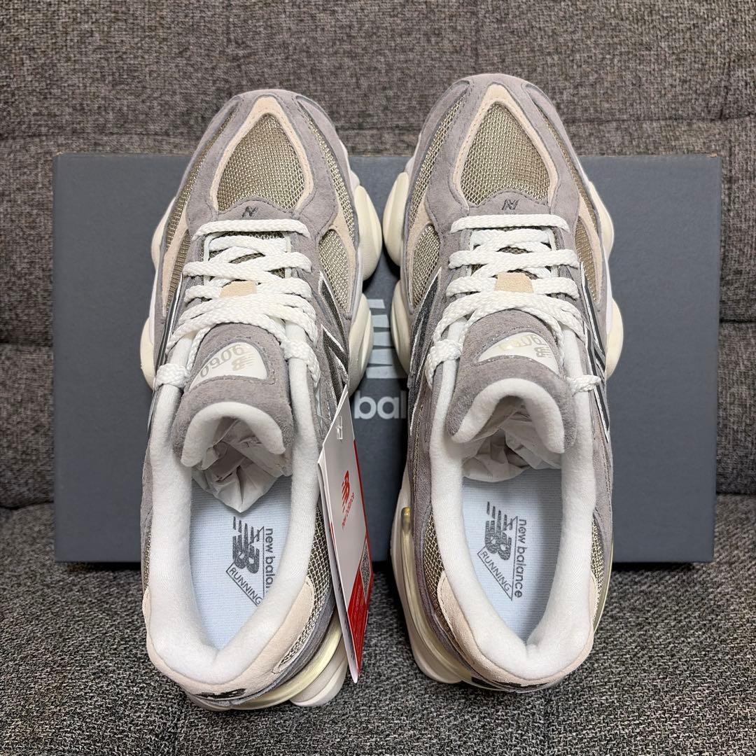 【じん】ニューバランス U9060LBA 24.0㎝