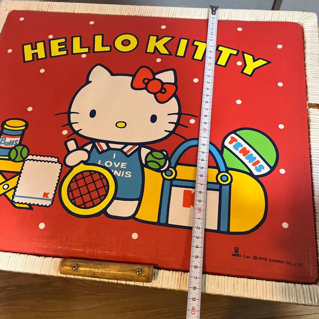 ✳︎レトロ　ハローキティ　かご　バスケット　サンリオ　収納　籠　昭和　レア編み込み