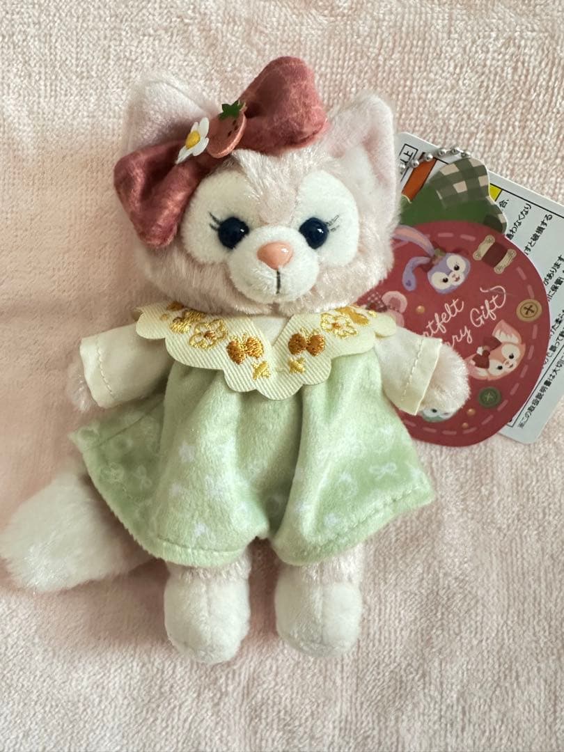 ディズニーシー　リーナベル　ステラルー　ハートフェルトストロベリーギフト