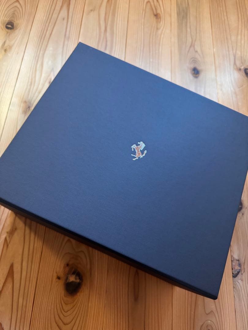 Ferrari コレクターズキーボックス