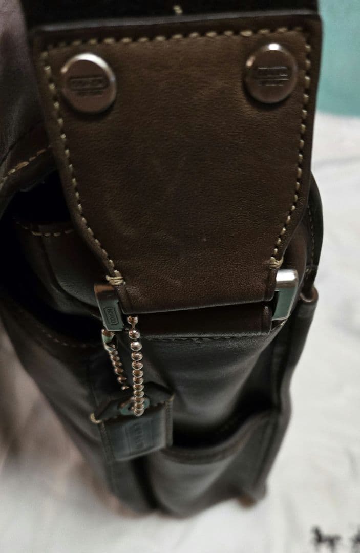 Coach ダークブラウン メッセンジャーバッグ