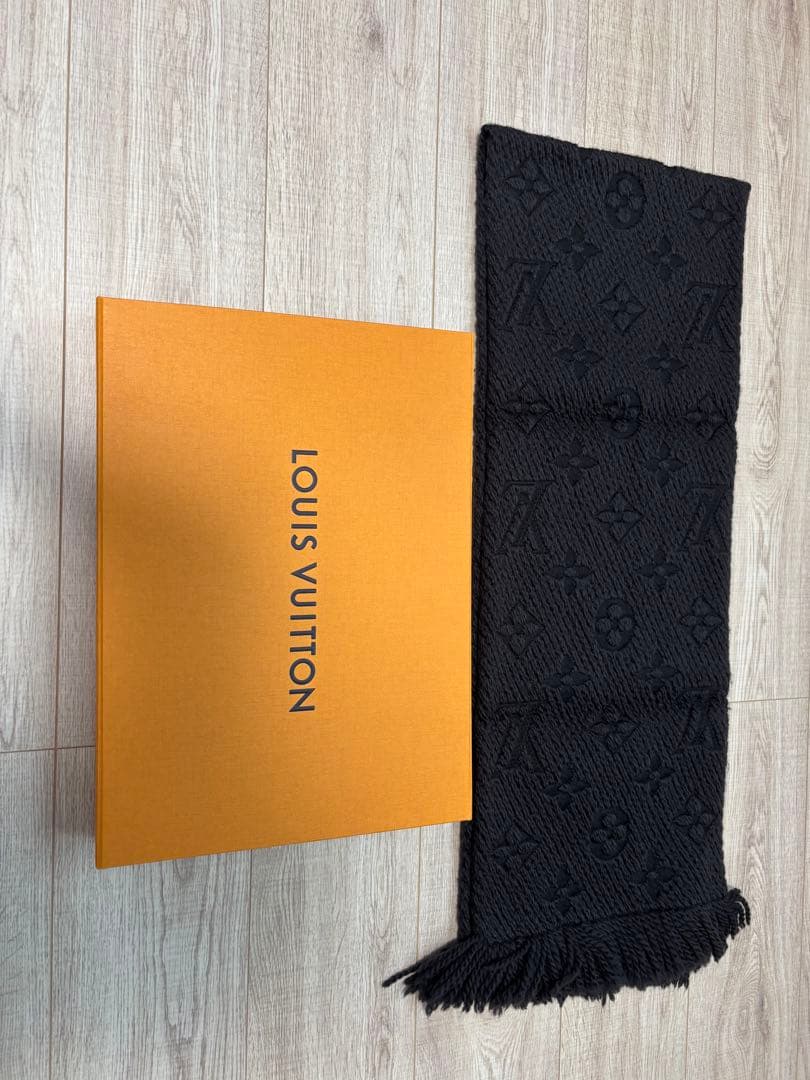 LOUIS VUITTON マフラー ブラック