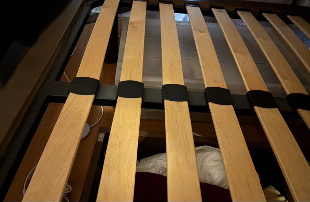 無印良品　セミダブル　すのこベッドフレーム　傷あり　東京都