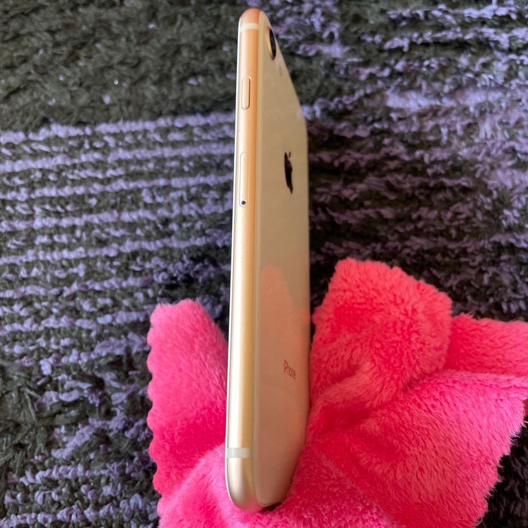 Apple iPhone 8 ゴールド 64GB本体